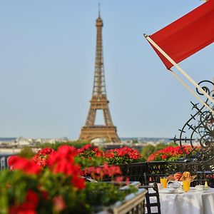 Hotel Plaza Athenee - Dorchester Collection